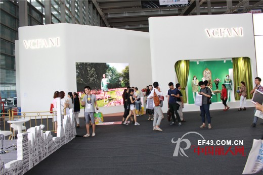 斐凡妮VCFANI女装2014深圳服交会带你走进欧洲皇室贵族的世界