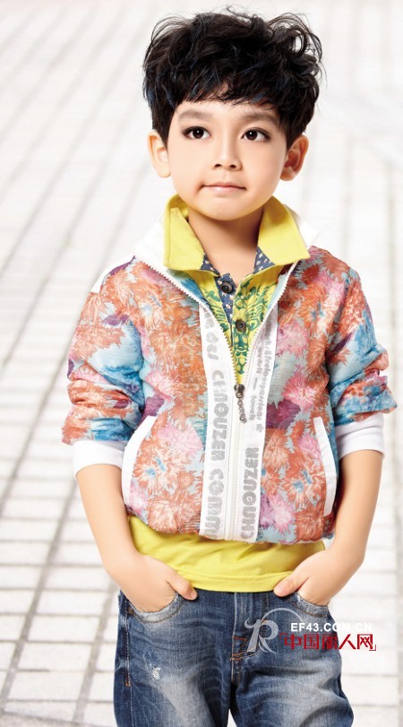 童装外套搭配 休闲外套内搭什么款式 男童外套该怎么搭配