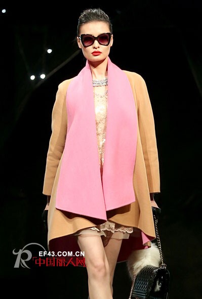 倒计时35天 2014耶丽雅连锁卖场招商暨秋冬服饰发布会