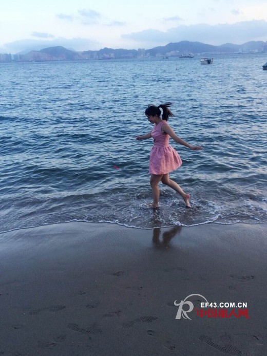 系恋搭配达人秀晋级冠军——赵娟娟:我自己就是自己的偶像