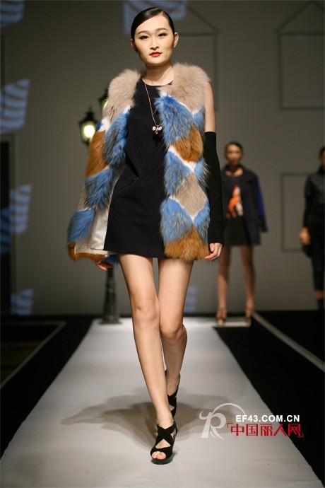 ONLY SIMPLE (唯简) 2014秋冬时装发布会圆满落幕