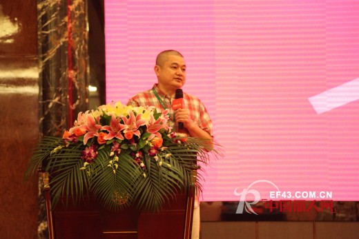 邻家女孩2014冬季羽绒产品推介会圆满成功