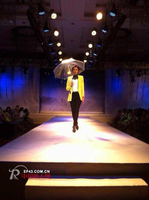 热烈祝贺薰奈儿“幻境”2014冬季新品发布会圆满落幕 超额完成目标