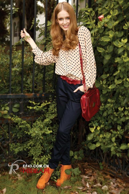 秋天的衣服怎么搭配才合适 哪些衣服适合秋天穿