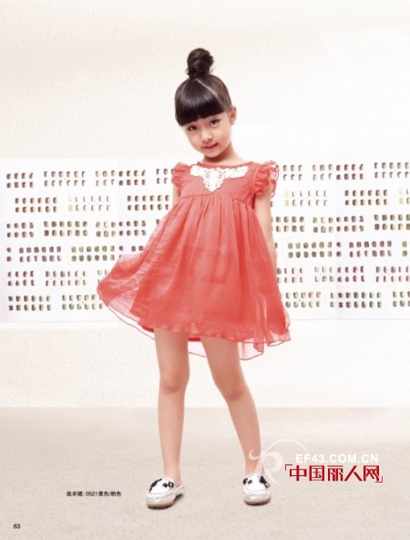 女童夏天穿什么连衣裙 儿童连衣裙品牌 连衣裙什么面料舒服