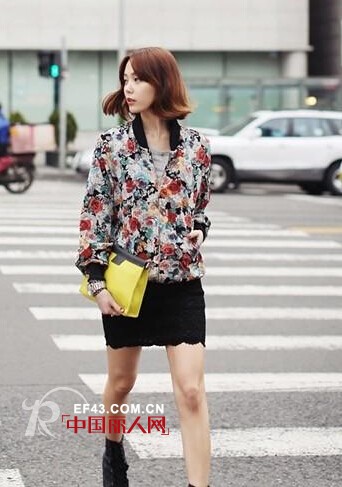 棒球服怎么搭配裤子 棒球服搭配裙子好看吗?