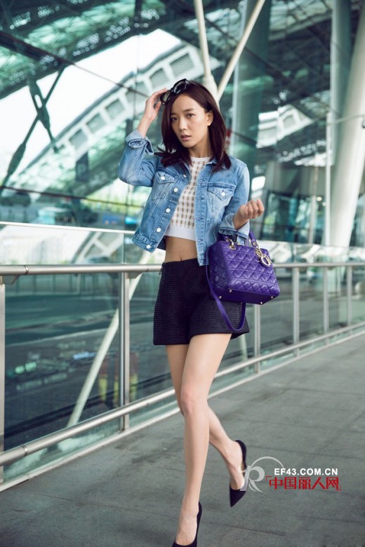 《后会无期》7月24日上映 看王珞丹夏日时尚街拍