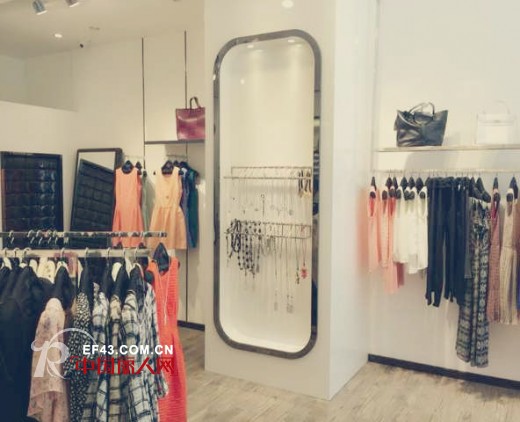 热烈祝贺富天FULLTEAM南海怡丰城店正式开业