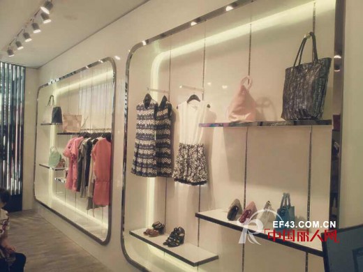 热烈祝贺富天FULLTEAM南海怡丰城店正式开业