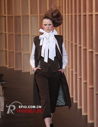 楚阁TRUGIRL看秀: 梦中邂逅东京时装周秋冬