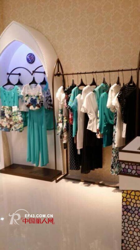 “迪斯廷.凯”三亚店开业 南国之巅闪耀全新时尚魅力