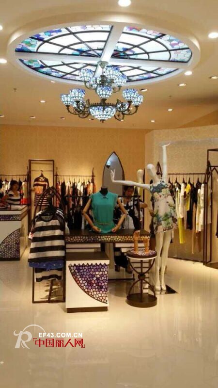 “迪斯廷.凯”三亚店开业 南国之巅闪耀全新时尚魅力