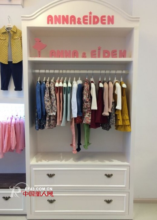 韩版来袭安娜爱登童装贵州遵义店隆重开业了
