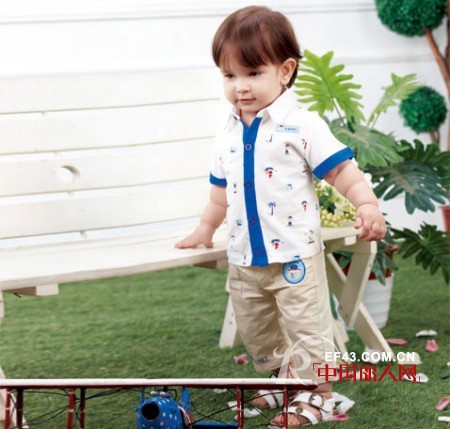 婴儿装哪个品牌好 宝宝刚出生送什么衣服好