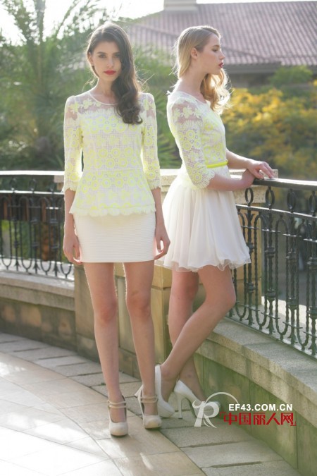 情人节穿什么衣服去约会 约会服装选什么颜色的好