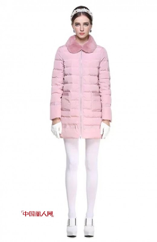 西子丝典女装2014冬装新品浓情上市 让这个冬天不再寒冷