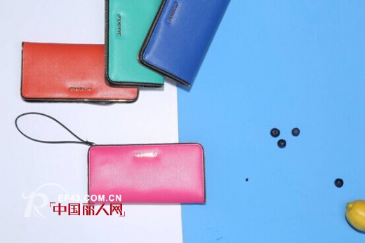 丹比奴女装桃花装备 浪漫七夕传递甜美柔情