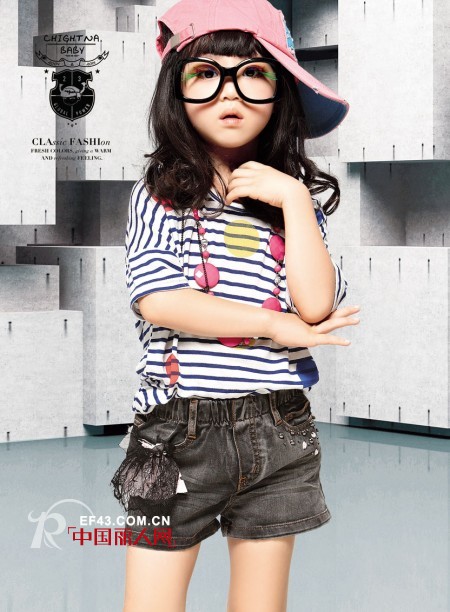 个性童装搭配 女童T恤怎么搭配好看 女孩子怎么装扮酷酷的