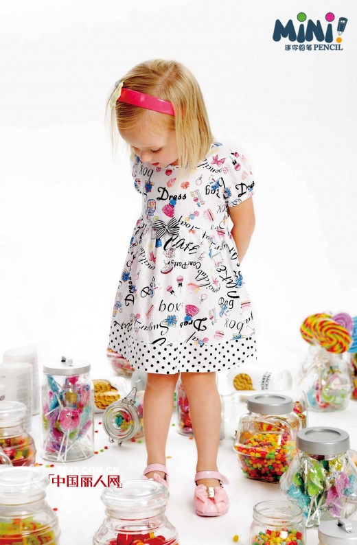 彩虹糖连衣裙搭配 缤纷糖果乐园,甜透整个夏天