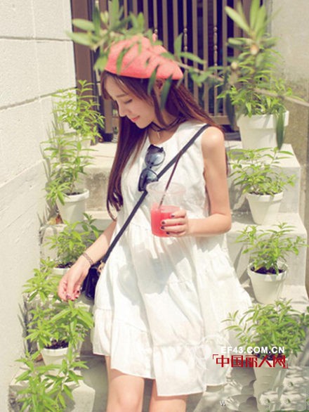 你是我眼中最美的风景 森系短裙穿搭 什么样的短袖穿起来比较文艺