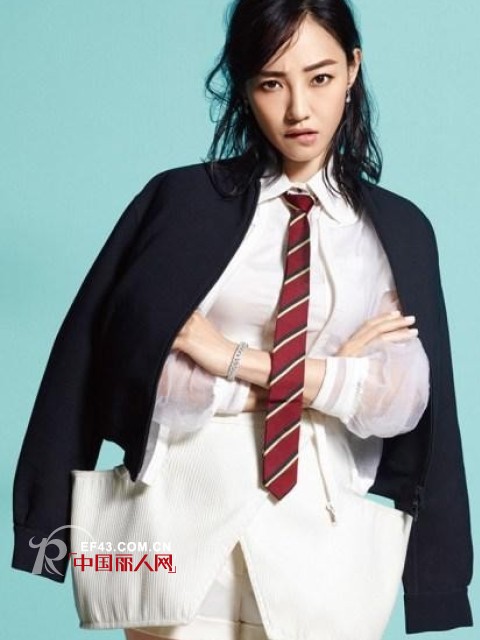 白百何原名叫什么?辣妈白百何 中性搭配潮翻天