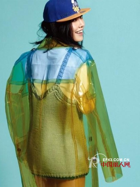 白百何原名叫什么?辣妈白百何 中性搭配潮翻天