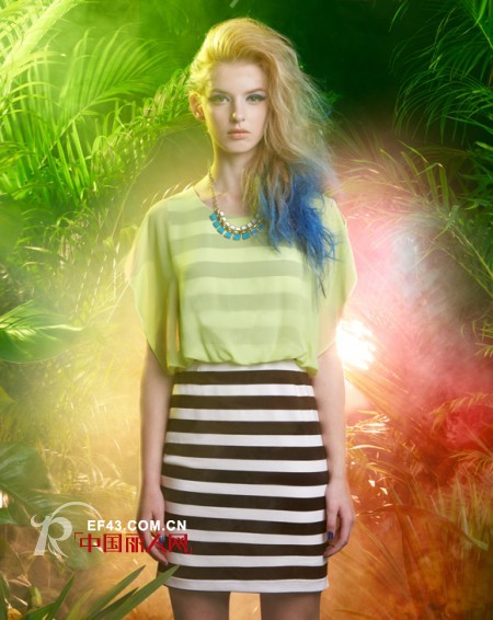 似水年华2014夏装新品上市   总有一款你喜欢的