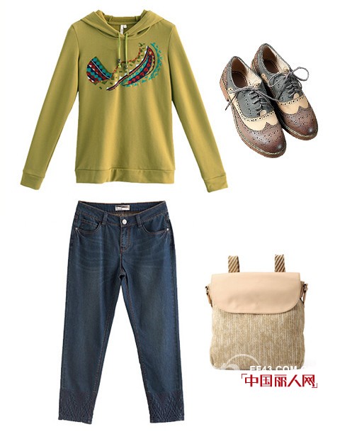 茵曼新品卫衣:运动风最棒的单品