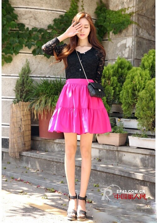 夏天不用减肥就能轻松瘦 百褶裙搭配让你跟赘肉说再见