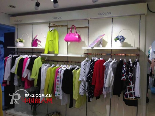 热烈庆祝＂卡欧娜＂南京店铺新店开业