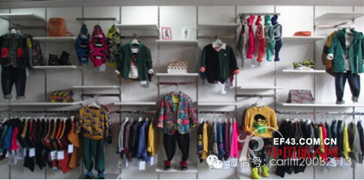 童装秋装该怎么成列 卡儿菲特男童秋装陈列方法