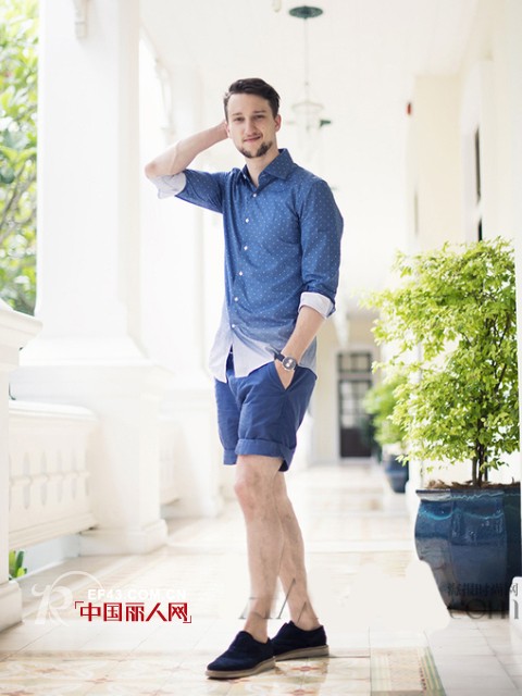 时尚男装搭配 纽约苦脸博主Marcel Floruss示范夏日男士着装搭配