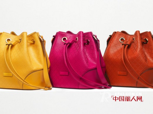 你是我的钻石 GUCCI古驰2014钻石纹女包袋 “色”给你看