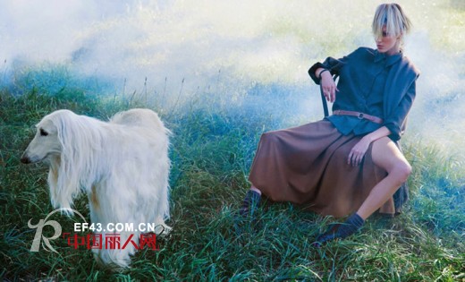 超模 Anja Rubik 演绎《Porter》杂志2014秋季刊封面