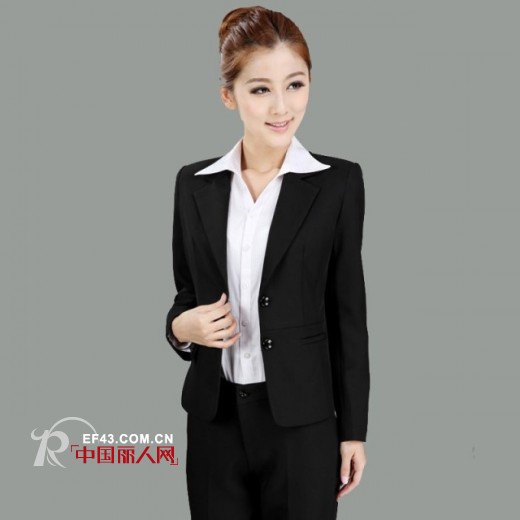 穿出来的销售女神 不同场合怎么穿更容易成功