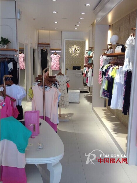 热烈祝贺温纯休闲装6月,7月全国各地喜开多店 祝生意兴隆!!!