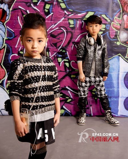 豹纹千鸟格再次袭来 时尚小鱼秋冬新款个性服装搭配