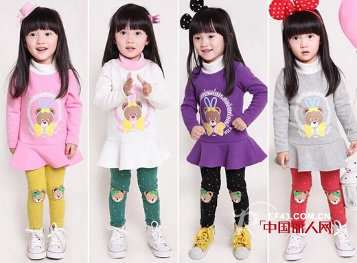 笛莎童装超萌系甜心--兔耳朵熊印花卫衣