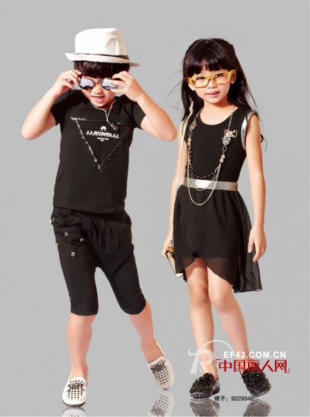 女童黑色雪纺裙适合跳舞吗 男童t恤衫搭配