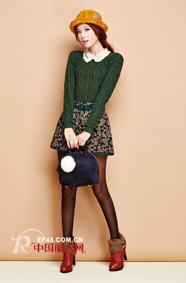 秋装如何穿出OL型风范 秋天绿色裙子如何搭配