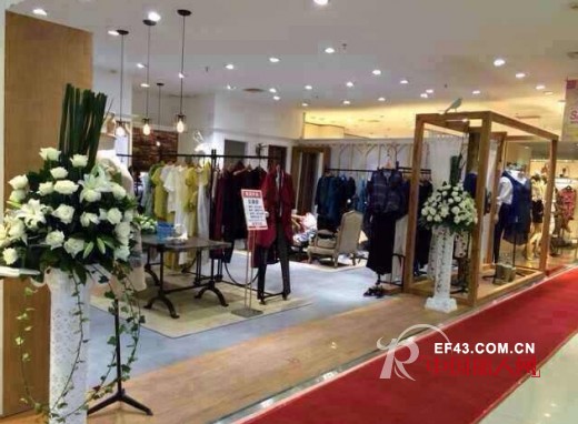 热烈祝贺BELLO ANN女装大连麦凯乐两店齐开业