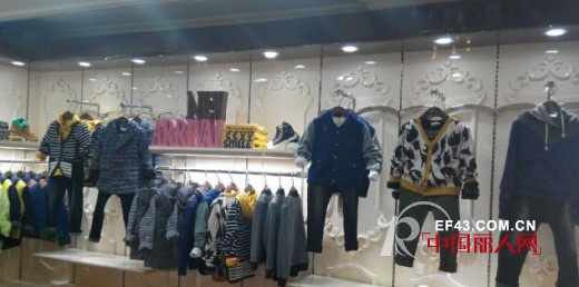 【童装开业】时尚小鱼童装江苏如皋江中花园旗舰店绚丽开业