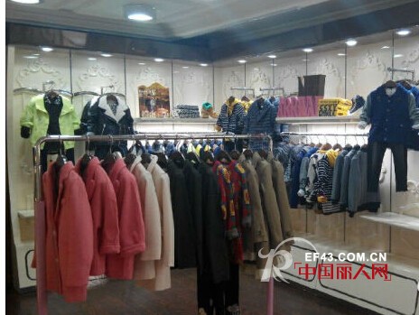 【童装开业】时尚小鱼童装江苏如皋江中花园旗舰店绚丽开业