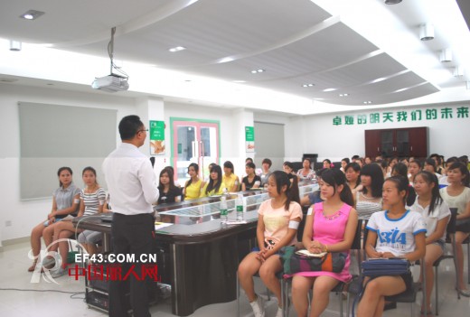 卓娅佳人2014年度第二季全国区域巡回特训营盛大起航!