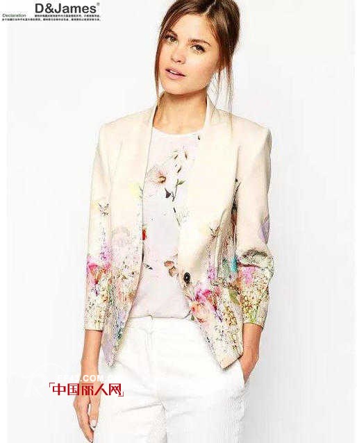 D&James女装搭配 秋季印花款式搭配