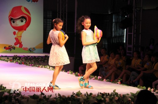 卡丁 “创想”2015营销峰会暨春夏新品发布会圆满落幕