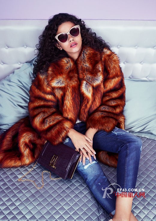 秋冬皮草款式 River Island女装秋冬皮草“壮观”来袭