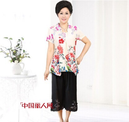 中老年夏季适合穿什么样的T恤?  适合中老年穿的夏季T恤有哪些?