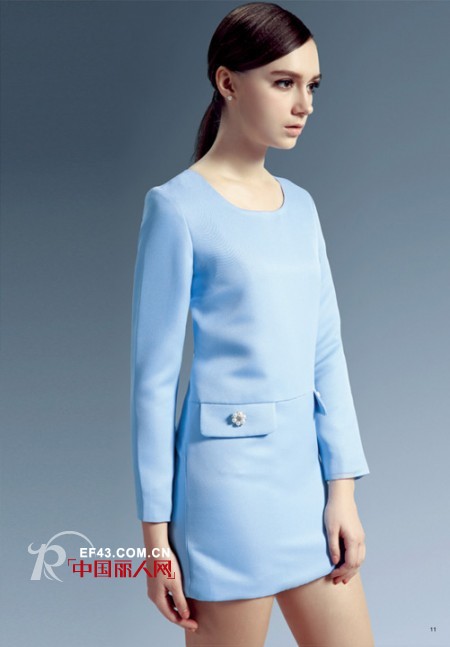 今年秋冬流行什么颜色的衣服 今年秋冬流行什么样式的衣服