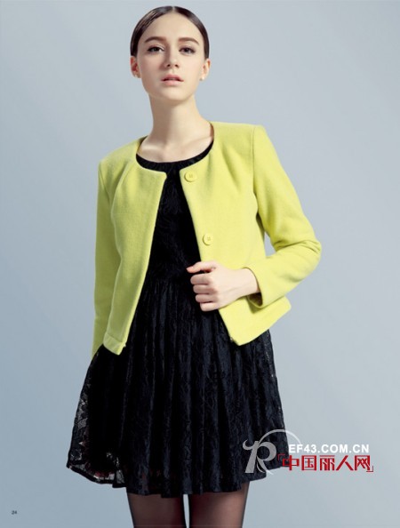 今年秋冬流行什么颜色的衣服 今年秋冬流行什么样式的衣服